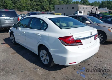 2015 Honda Civic Lx z USA, uszkodzony, nr VIN 19XFB2F57FE707843